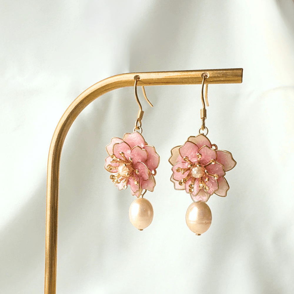 【八重桜】ピアス 淡水パールの揺れる 金属アレルギー対応 サージカルステンレス 受注生産 春の新作 | 7枚目